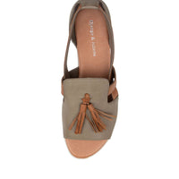 Overhead View Women's Django & Juliette Maisy Sandal In Khaki/ Dk Tan/ White Sole Leather Sku: Dj15886Hnzle